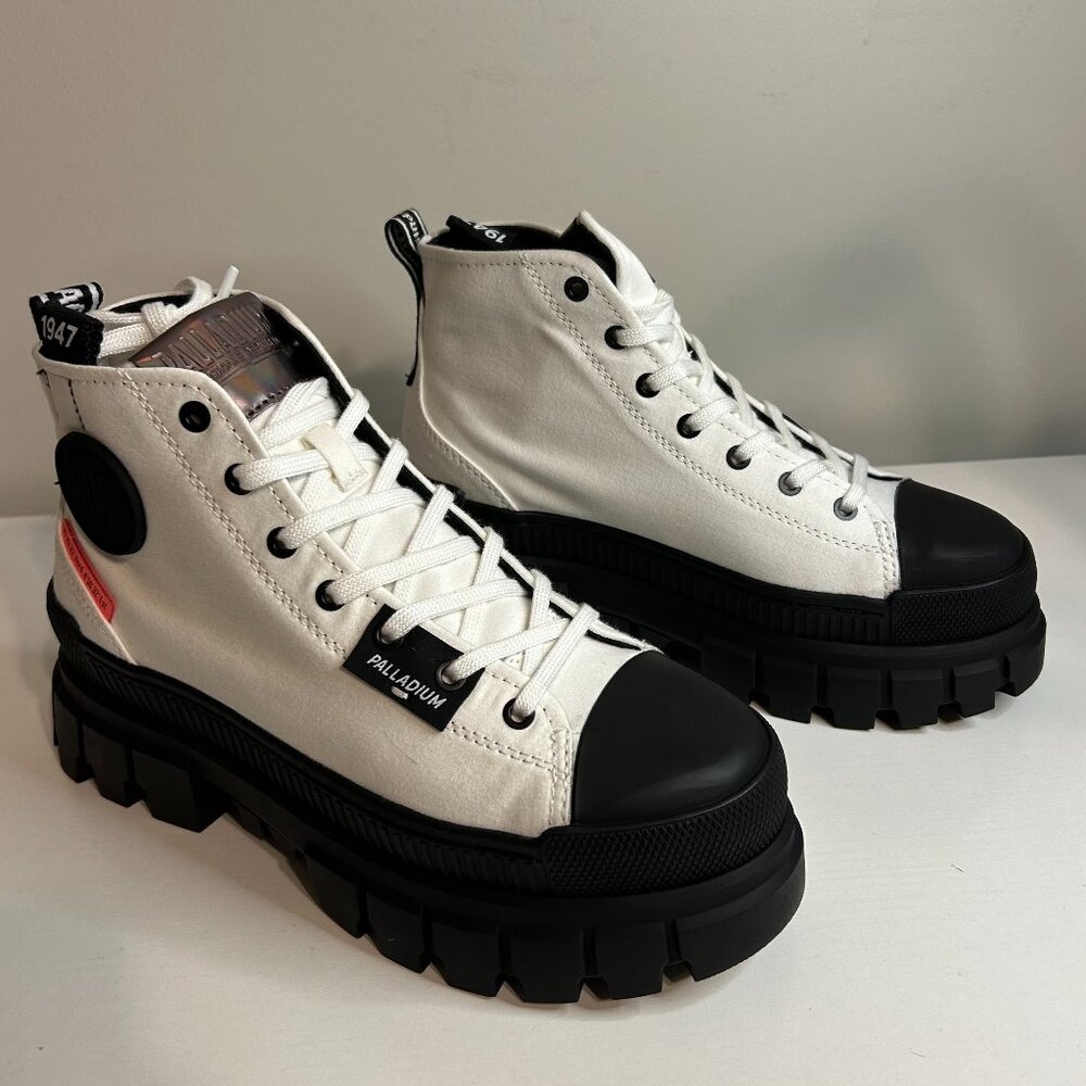 Palladium Women's NWB Revolt Hi‎ TX Platform Boots, 6.5